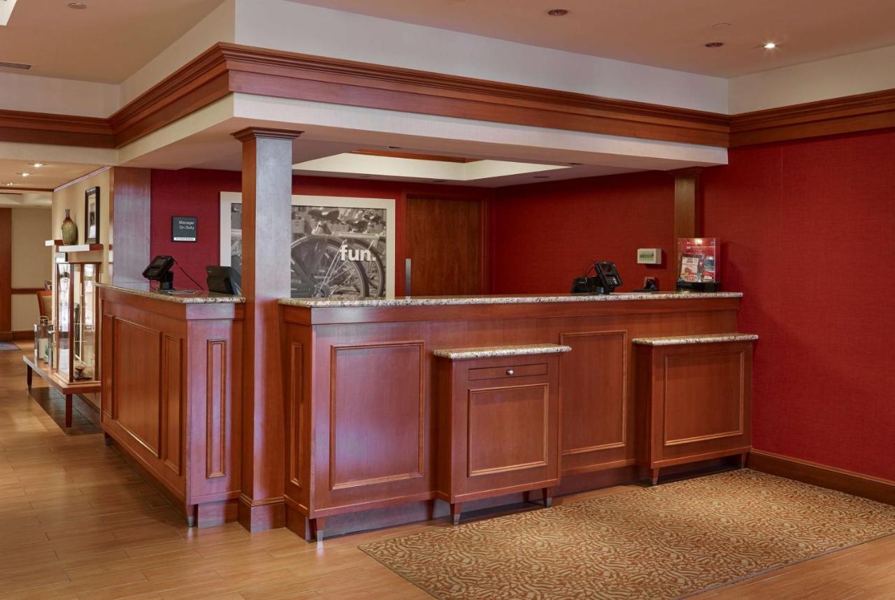 Hampton Inn Portland-Airport South Portland Buitenkant foto