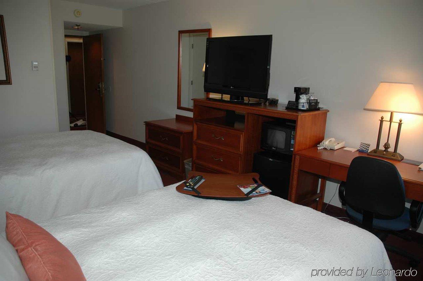 Hampton Inn Portland-Airport South Portland Kamer foto