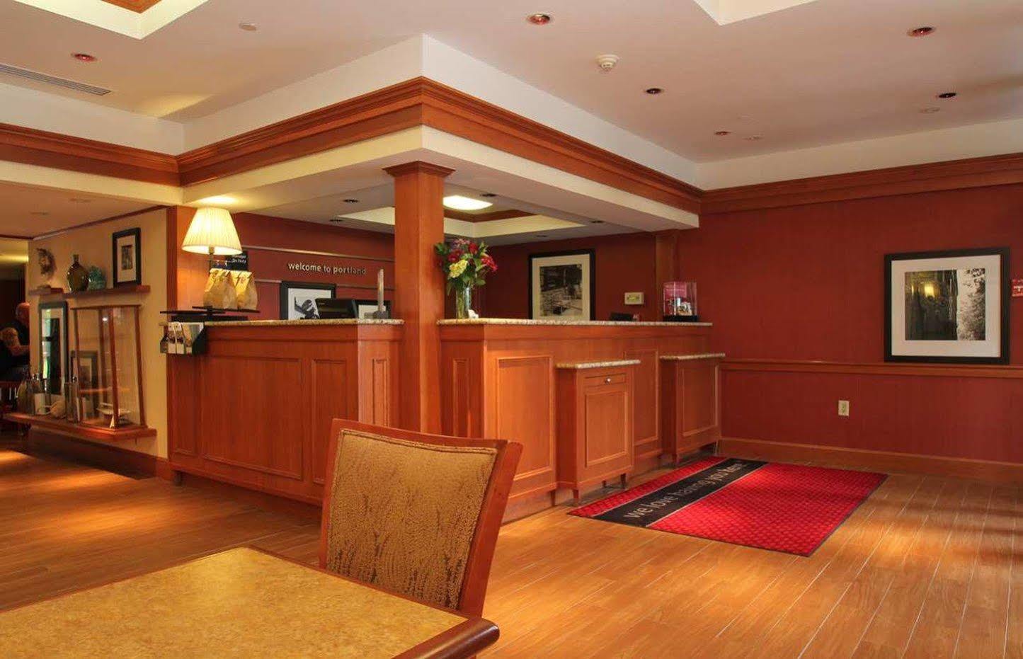Hampton Inn Portland-Airport South Portland Buitenkant foto