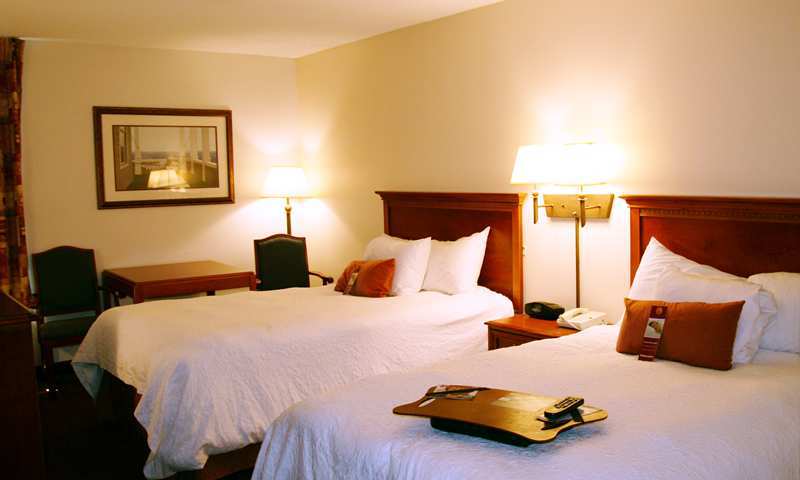 Hampton Inn Portland-Airport South Portland Buitenkant foto